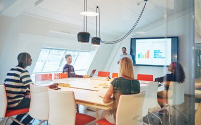 De la “Ceguera de Datos” a la Claridad Estratégica: ¿Su Tablero de Control Dice la Verdad?